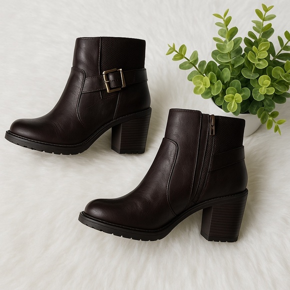 Nicole Reiny Dark Dune Leather Ankle Bootie with Block Heel Size 7.5 - Picture 1 of 12